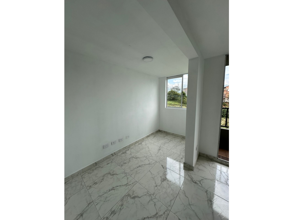 Venta De Apartamento En San Antonio De Prado, Medellin — foto 4