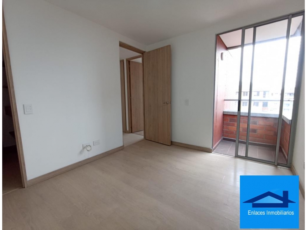 Venta De Apartamento En San Agustin Suramérica, La Estrella — foto 2
