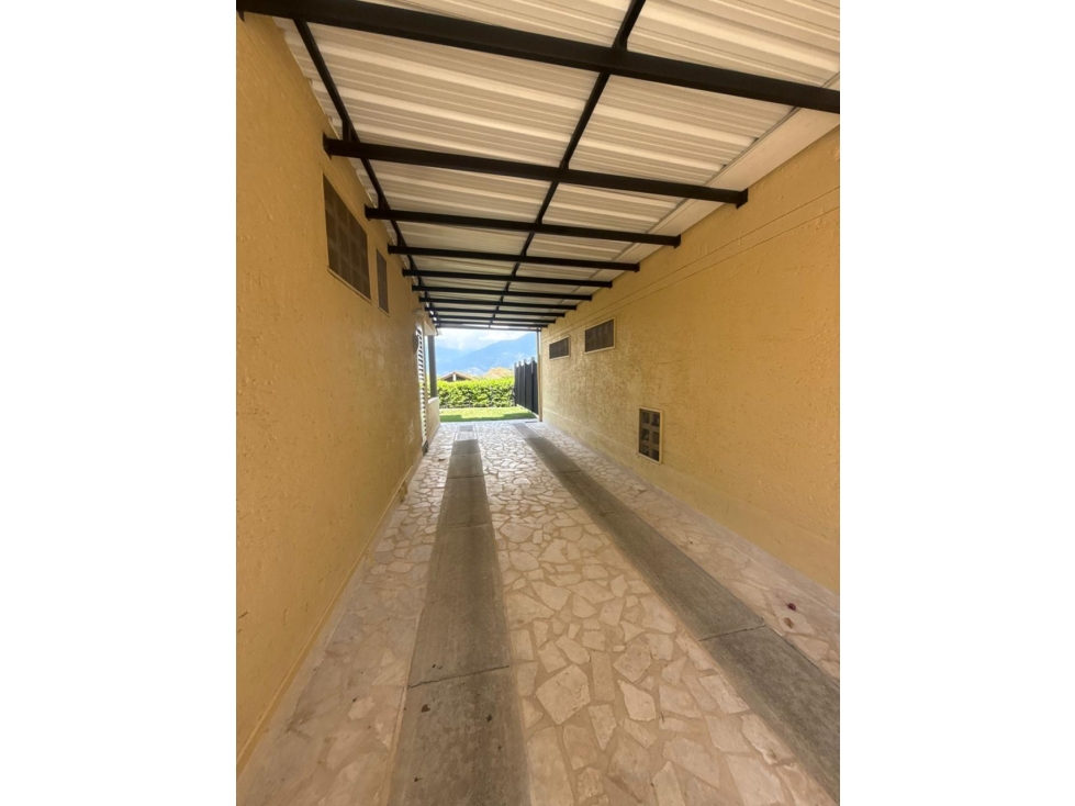Venta De Casa En Santa Fe De Antioquia — foto 4