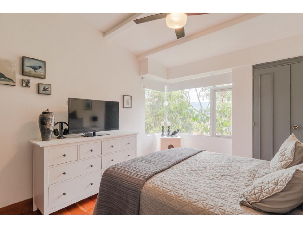 Venta De Apartamento Los Naranjos Poblado, Medellin — foto 6