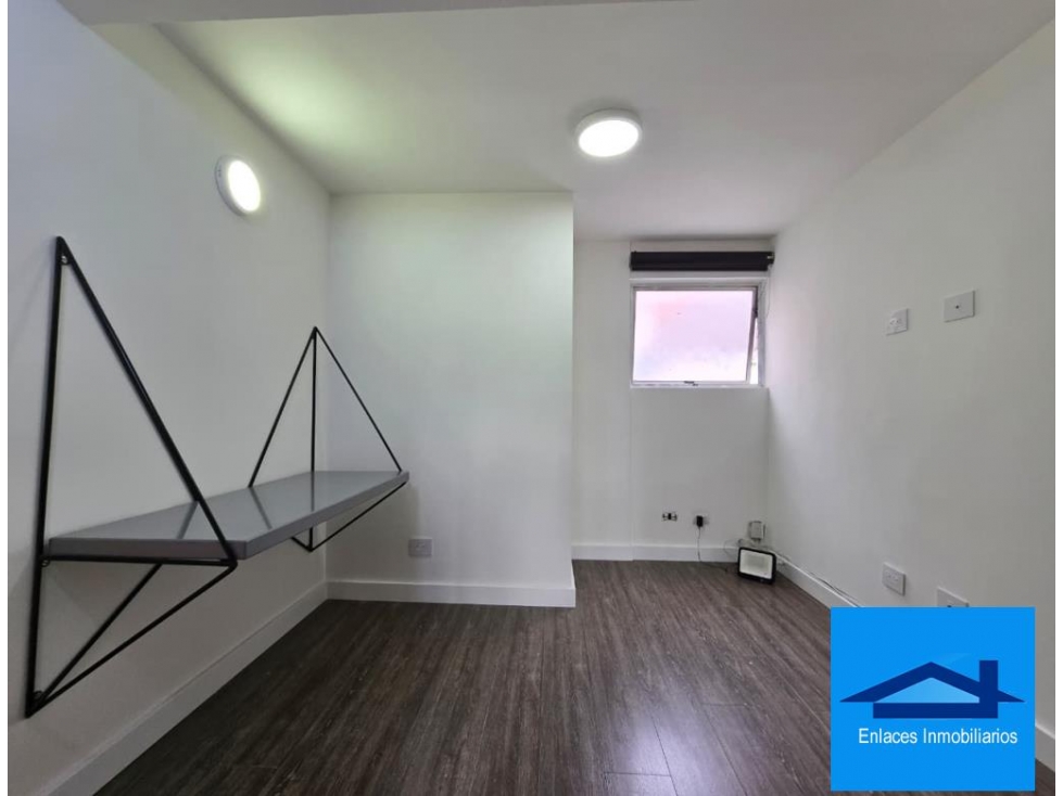 Venta De Apartamento En La Loma De Los Bernal, Medellin — foto 6