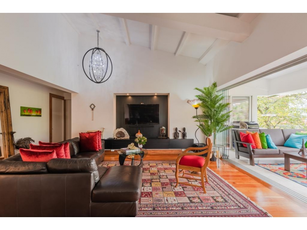 Venta De Apartamento Los Naranjos Poblado, Medellin