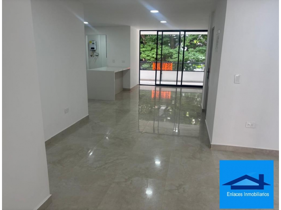 Venta De Apartamento La Castellana Medellin — foto 4