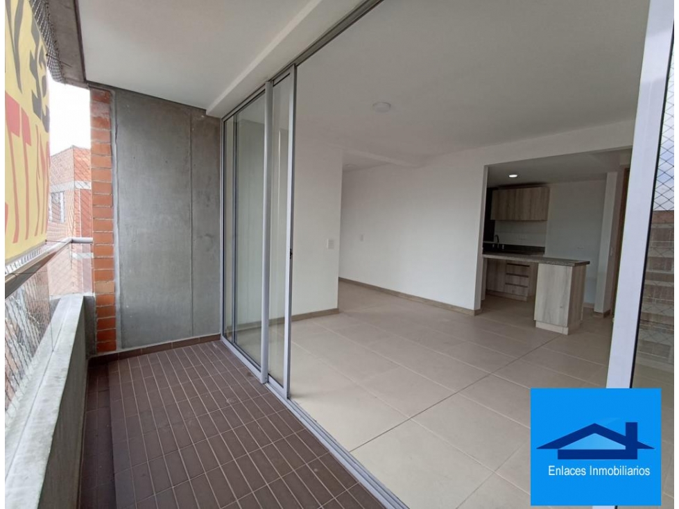Venta De Apartamento En San Agustin Suramérica, La Estrella — foto 4