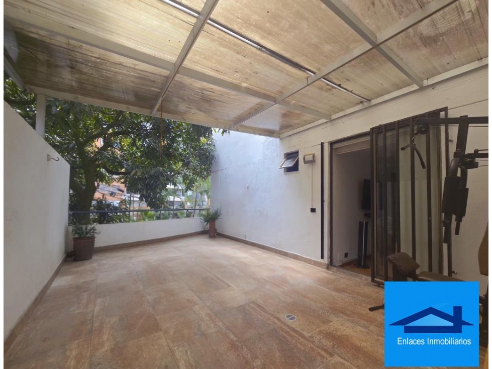 Venta De Apartamento En La Loma De Los Bernal, Medellin — foto 4