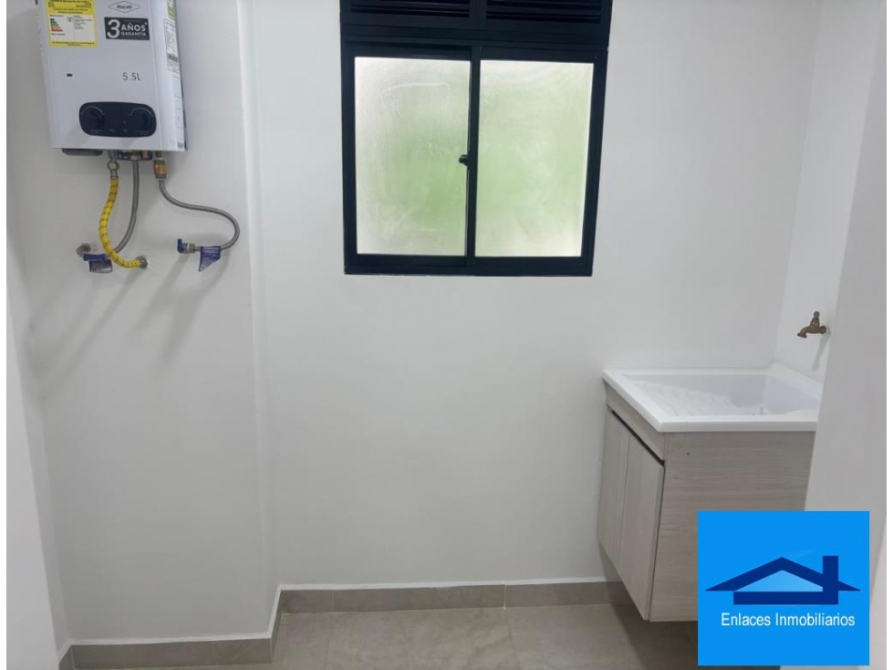Venta De Apartamento La Castellana Medellin — foto 6
