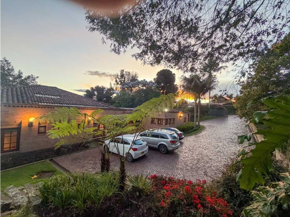 VENTA CASA en LA FLORESTA DE LA SABADA, BOgotá