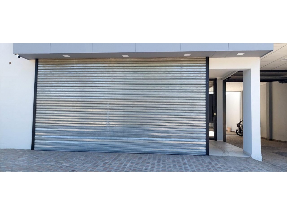 LOCAL COMERCIAL A ESTRENAR - 1