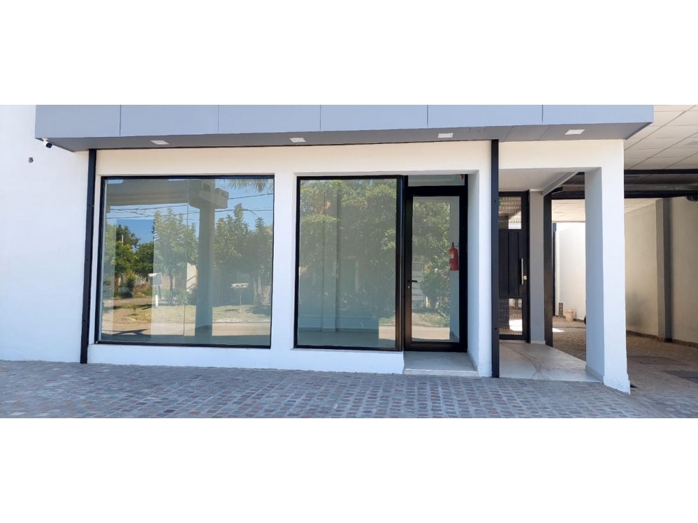 LOCAL COMERCIAL A ESTRENAR - 2