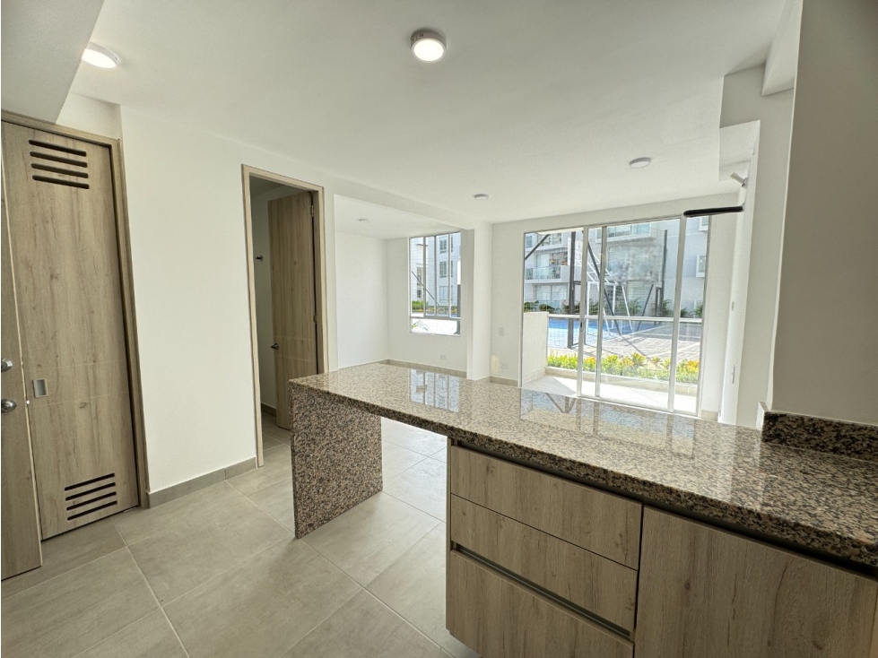 VENTA APARTAMENTO 1 ALCOBA EN TORRECHIARA EN SERENA DEL MAR — foto 2