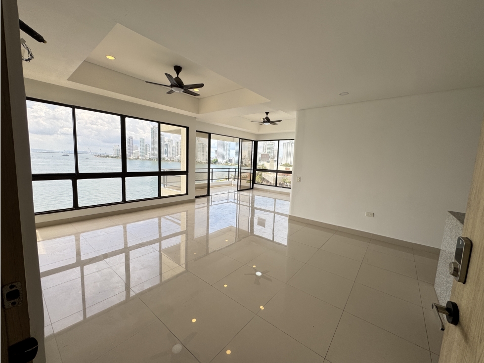 ARRIENDO APARTAMENTO EN BOCAGRANDE CON VISTA A LA BAHIA CARTAGENA — foto 3