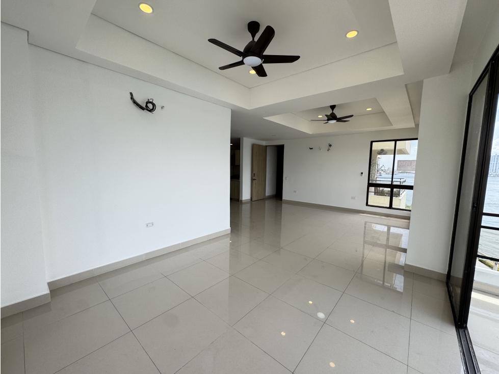 ARRIENDO APARTAMENTO EN BOCAGRANDE CON VISTA A LA BAHIA CARTAGENA — foto 4