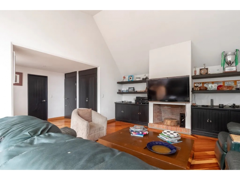 Apartamento en Venta o Arriendo en Rosales, Bogotá — foto 3