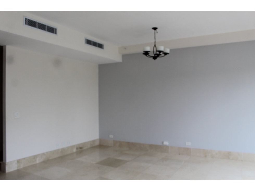 THE RESERVE — foto 2