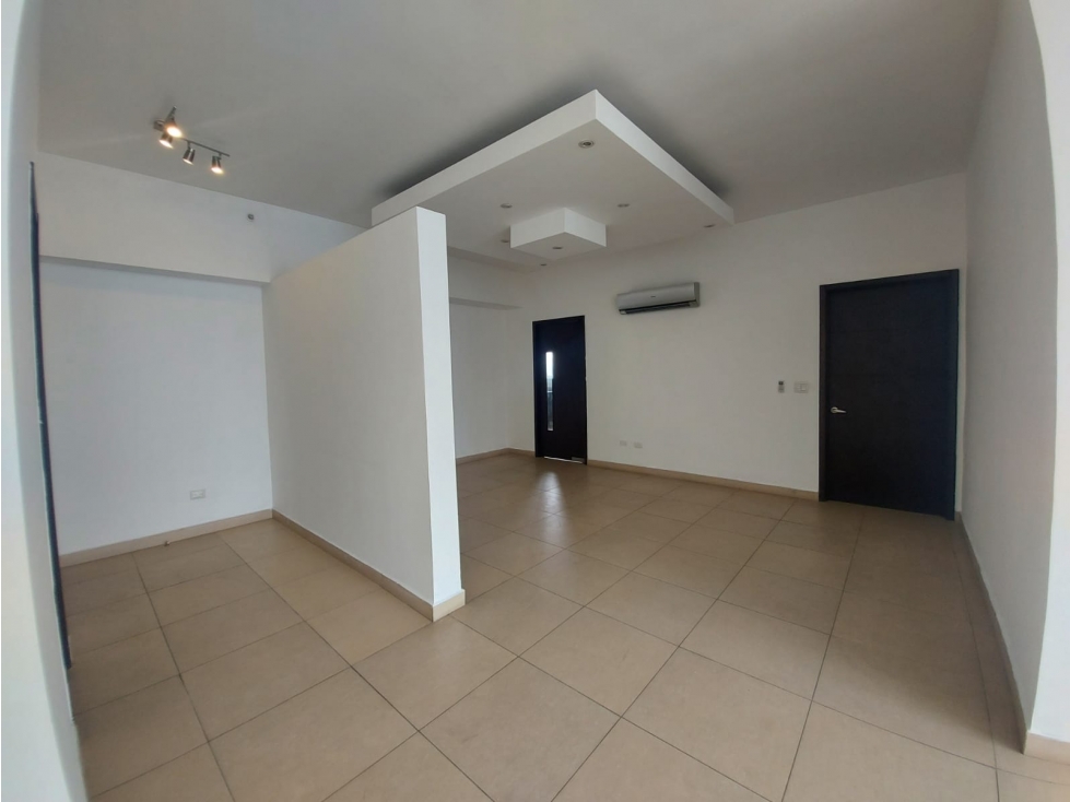 COUNTRY CLUB — foto 2