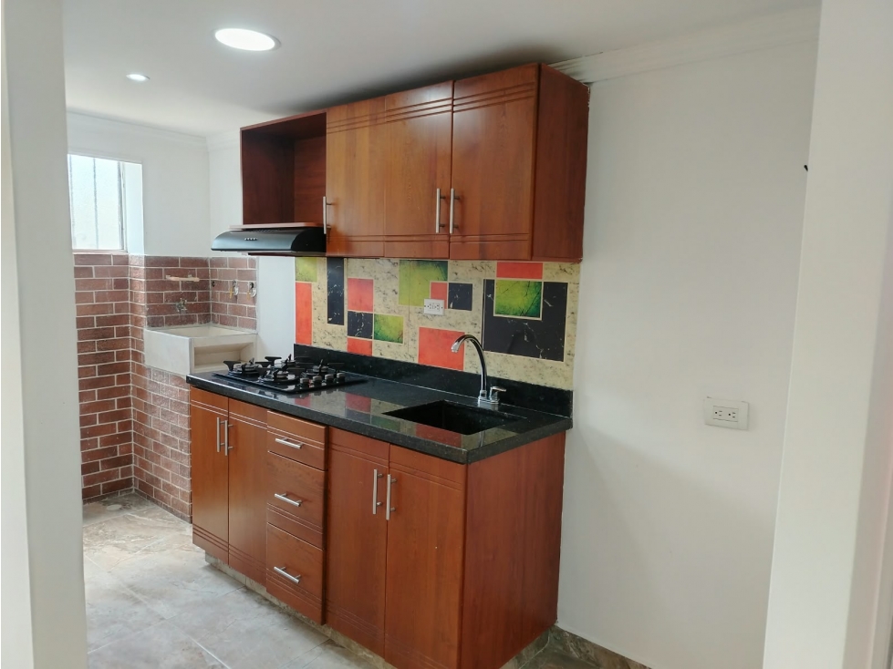 APARTAMENTO EN RENTA EN EL SECTOR DE ROBLEDO — foto 2