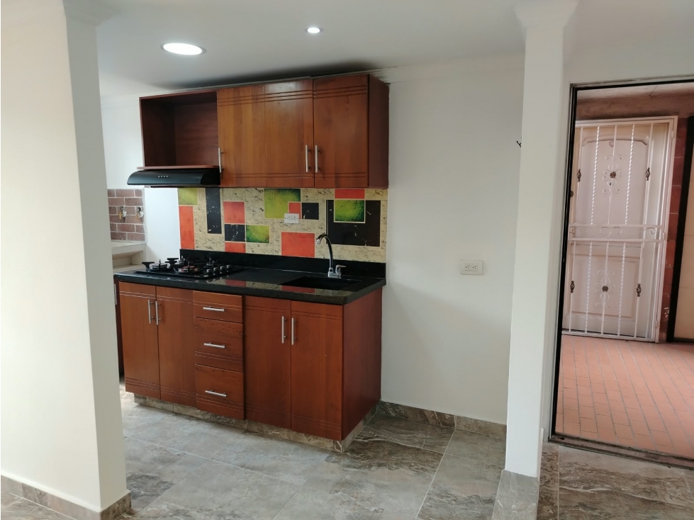 APARTAMENTO EN RENTA EN EL SECTOR DE ROBLEDO