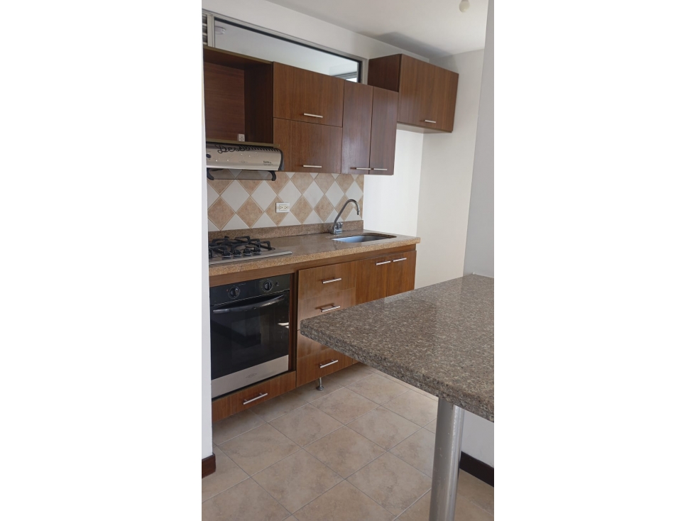 APARTAMENTO EN RENTA EN EL SECTOR DE CALASANZ — foto 2