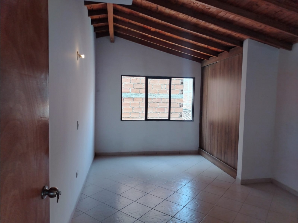 APARTAMENTO EN RENTA EN EL SECTOR DE CABAÑAS — foto 5