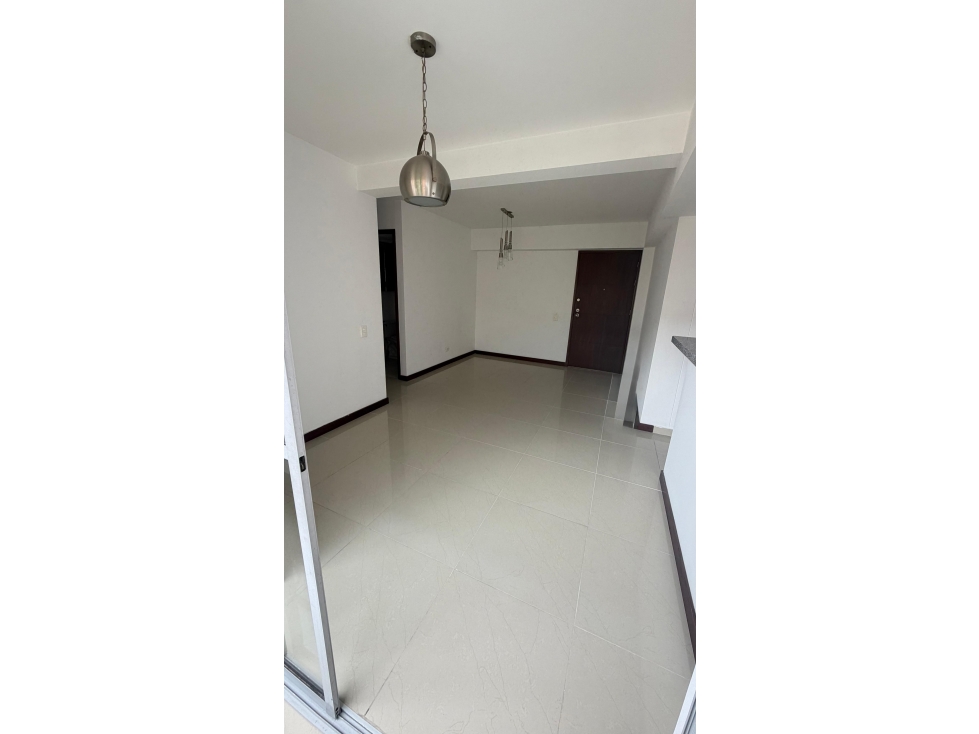 APARTAMENTO EN RENTA SECTOR CALASANZ — foto 2