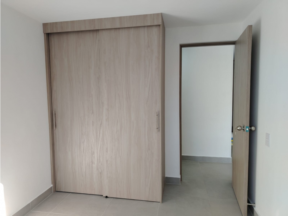 APARTAMENTO EN RENTA EN EL SECTOR DE BELLO — foto 4