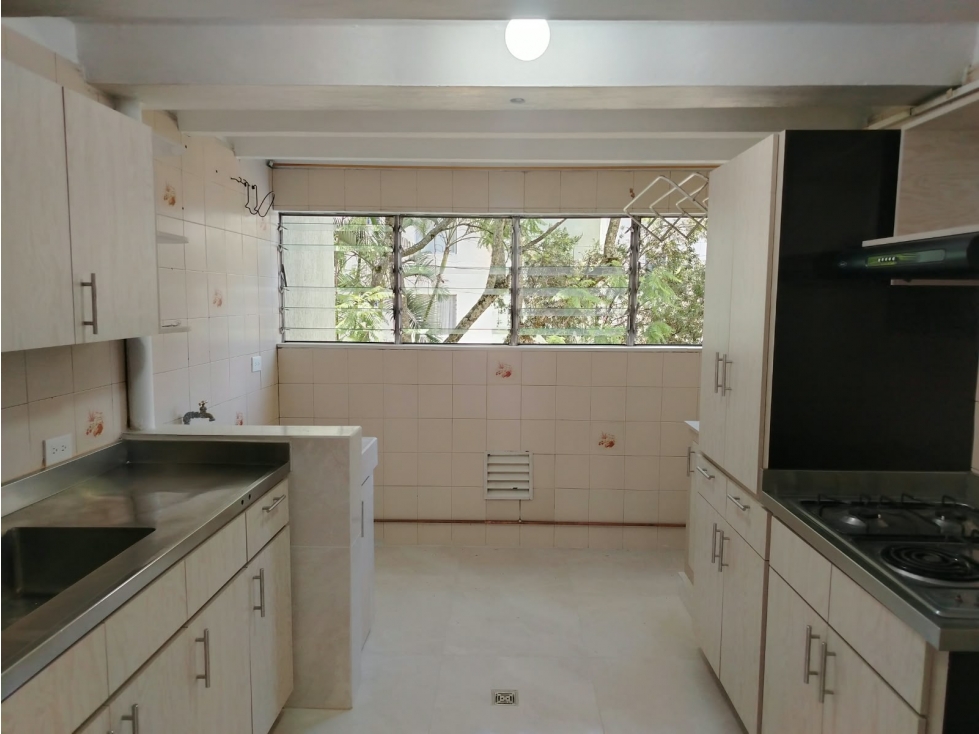 APARTAMENTO EN ARRIENDO SECTOR SAN JAVIER — foto 4