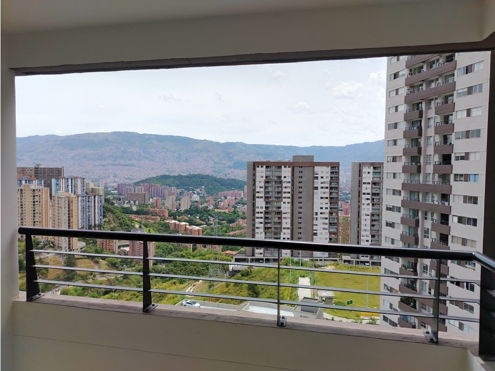 APARTAMENTO EN ARRIENDO SECTOR CALASANZ — foto 2