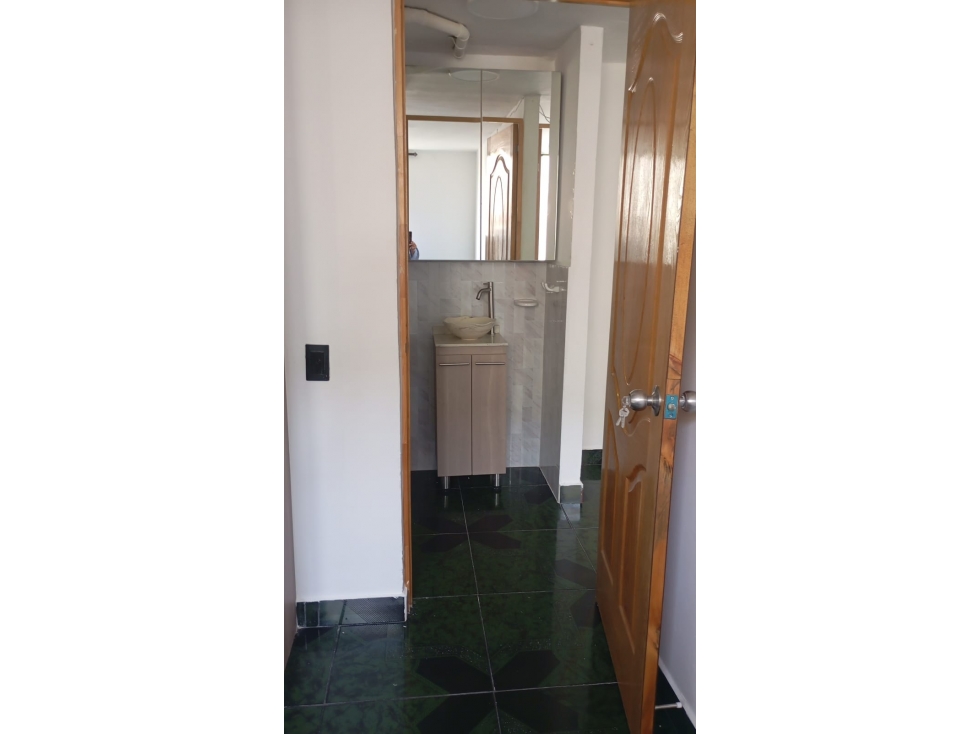 APARTAMENTO EN RENTA EN EL SECTOR DE ROBLEDO — foto 6