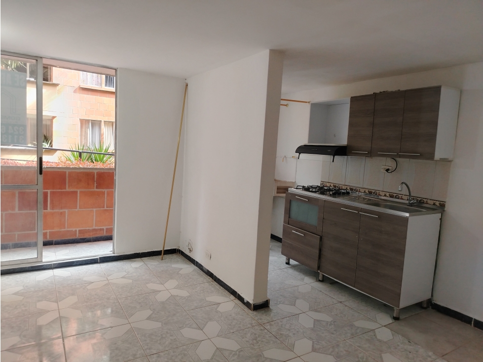 APARTAMENTO EN ARRIENDO SECTOR ROBLEDO LA AURORA — foto 3