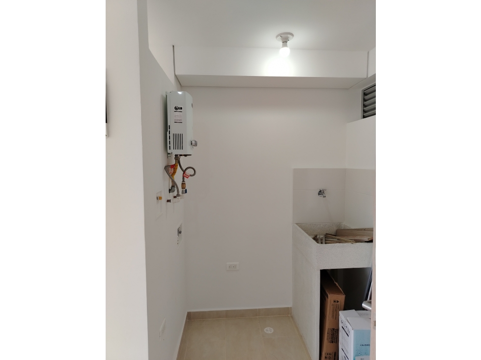 APARTAMENTO EN ARRIENDO SECTOR CALASANZ — foto 4