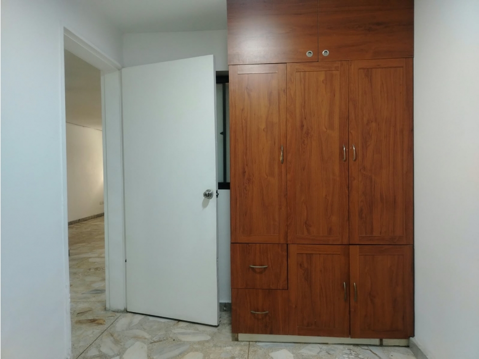 APARTAMENTO EN RENTA EN EL SECTOR DE LA FLORESTA — foto 5