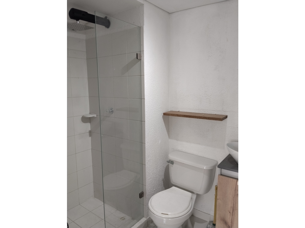 APARTAMENTO EN ARRIENDO SECTOR ROBLEDO — foto 4