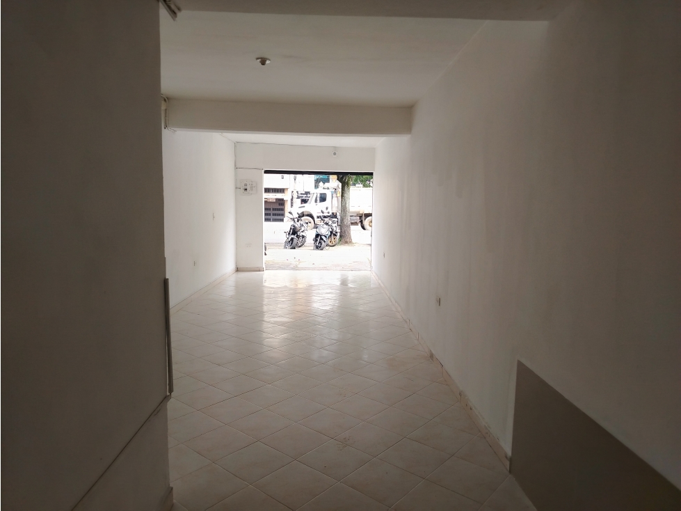 LOCAL EN ARRIENDO SECTOR ESTADIO — foto 5