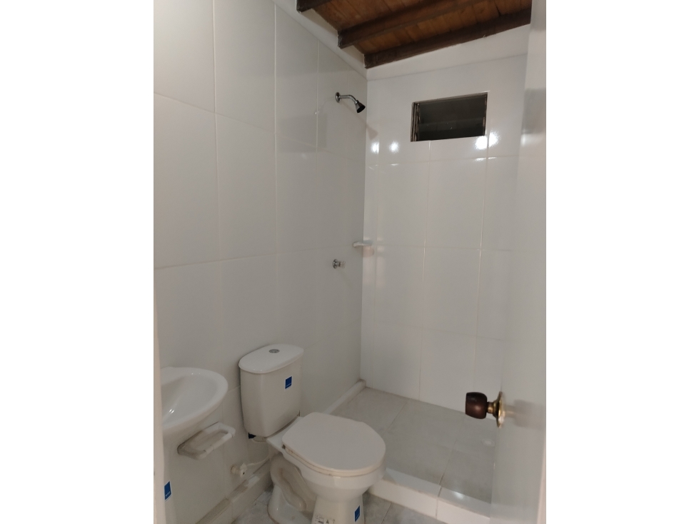 LOCAL COMERCIAL OFICINAS EN ARRIENDO SECTOR SAN DIEGO — foto 6