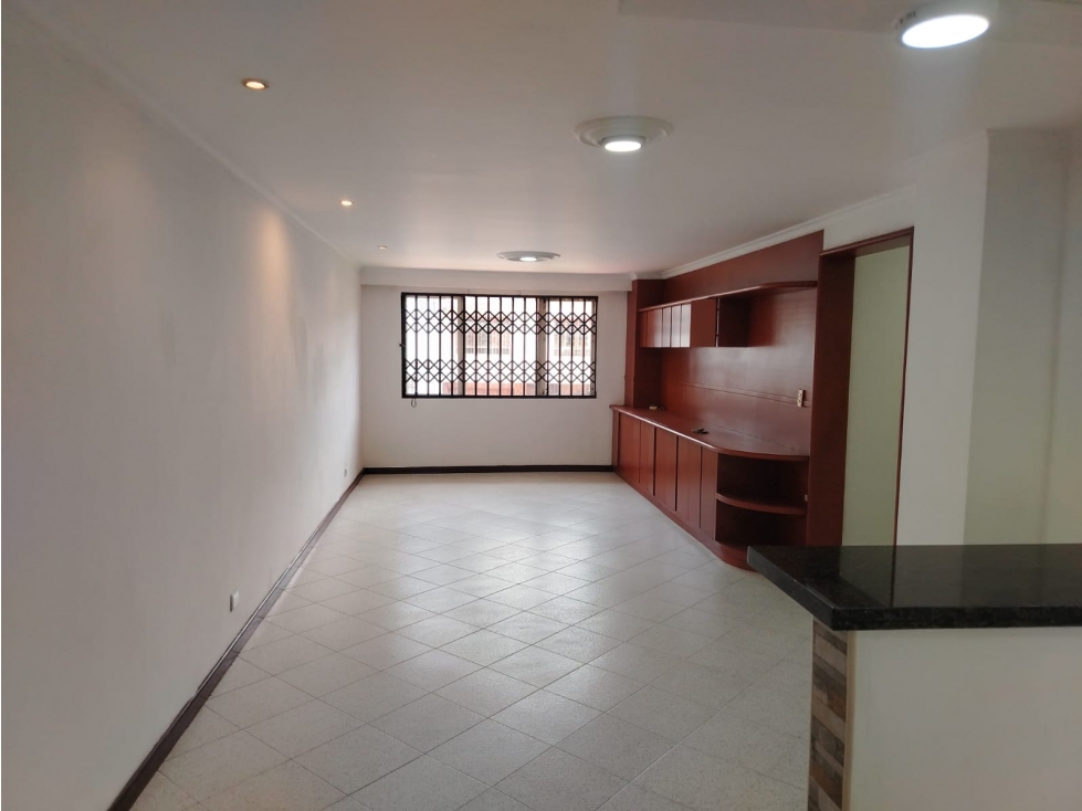APARTAMENTO EN RENTA EN EL SECTOR DE LA CASTELLANA