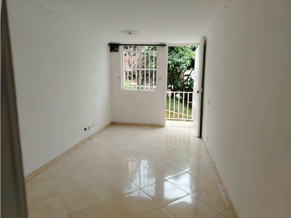 APARTAMENTO EN RENTA EN EL SECTOR DE ROBLEDO