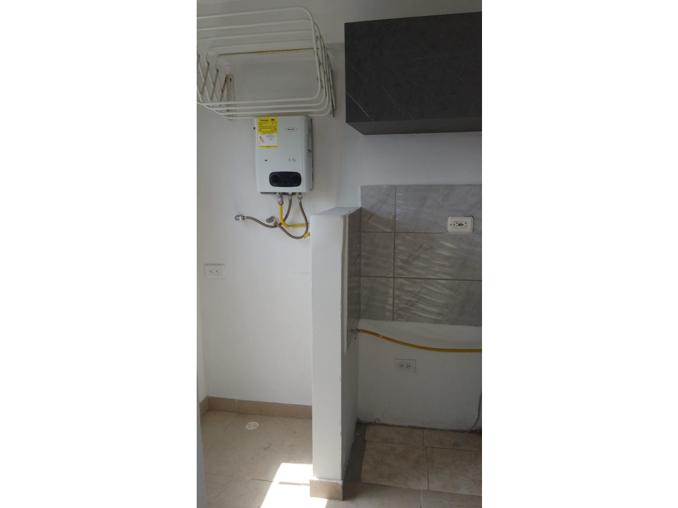 APARTAMENTO EN RENTA EN EL SECTOR DE CALASANZ - 5