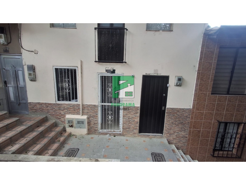 CASA EN VENTA SECTOR ROBLEDO EL DIAMANTE