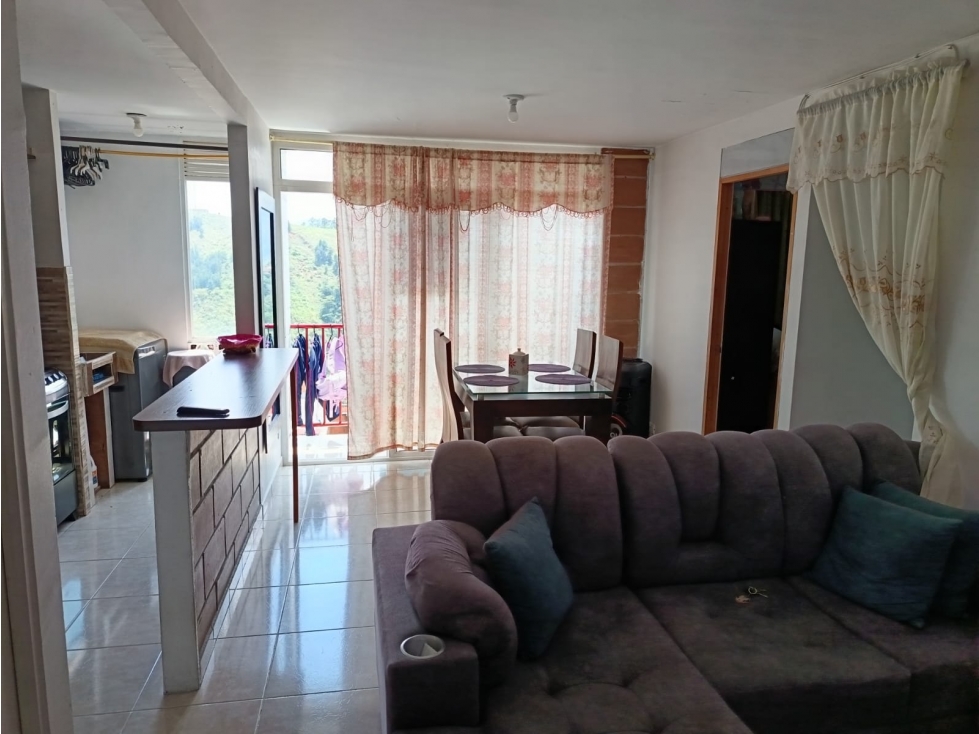 APARTAMENTO EN VENTA SECTOR ROBLEDO — foto 6