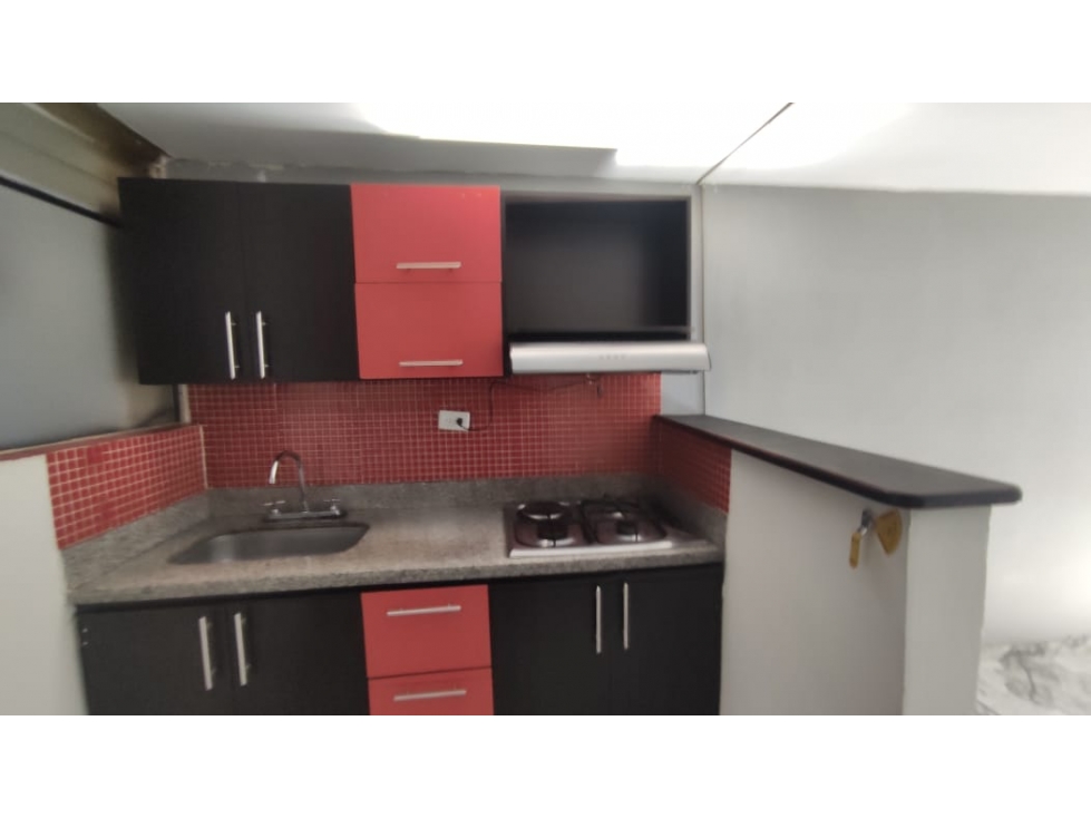 CASA EN VENTA SECTOR ROBLEDO — foto 2
