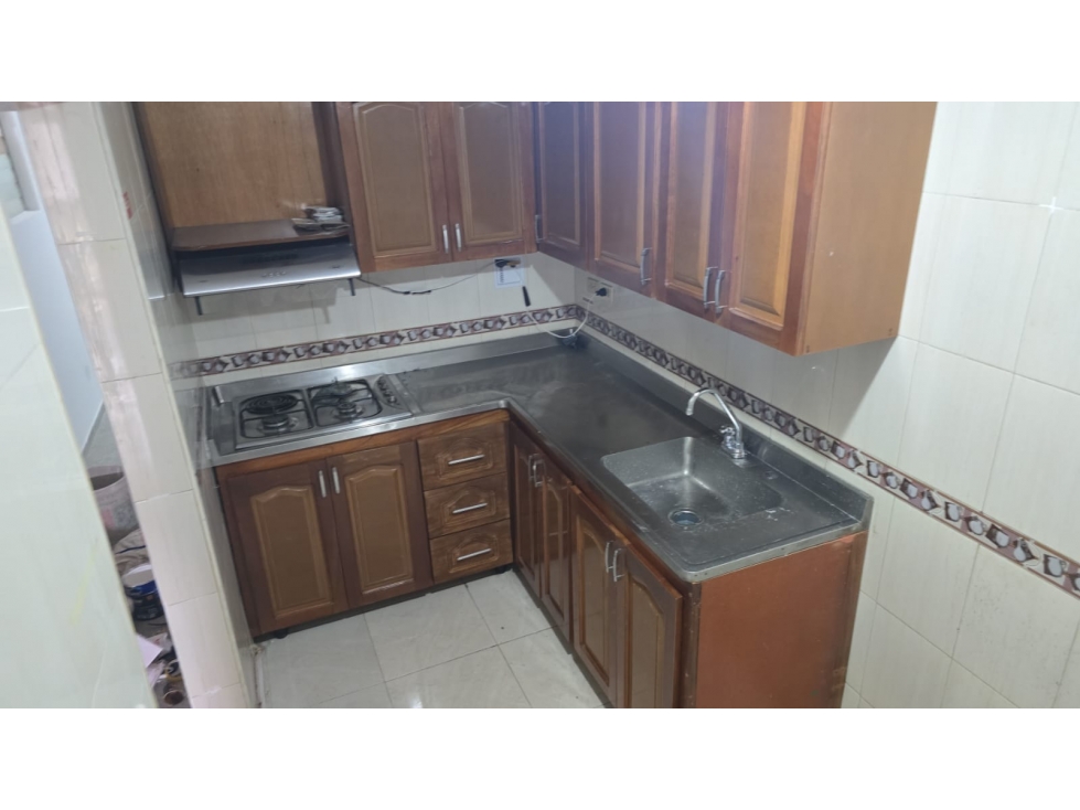 CASA COMERCIAL EN ARRIENDO SECTOR CALASANZ — foto 2
