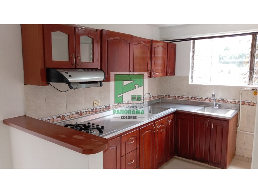 APARTAMENTO EN ARRIENDO SECTOR ROBLEDO — foto 2