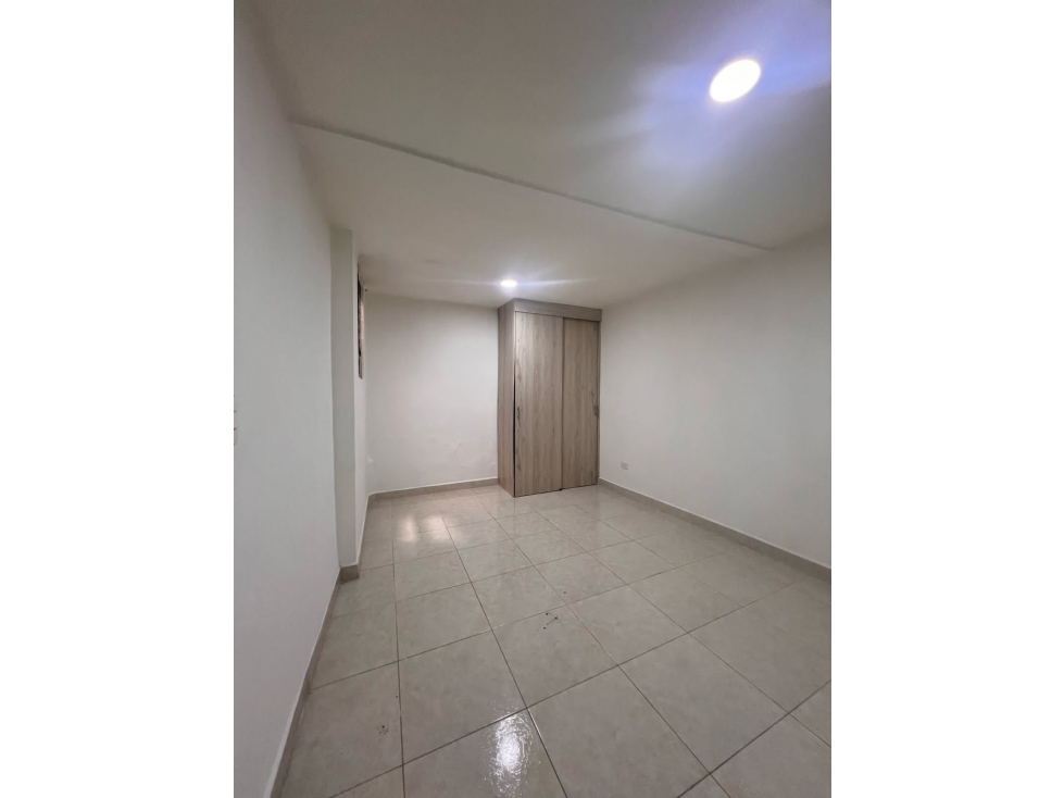 APARTAMENTO EN ARRIENDO SECTOR MANRIQUE — foto 6