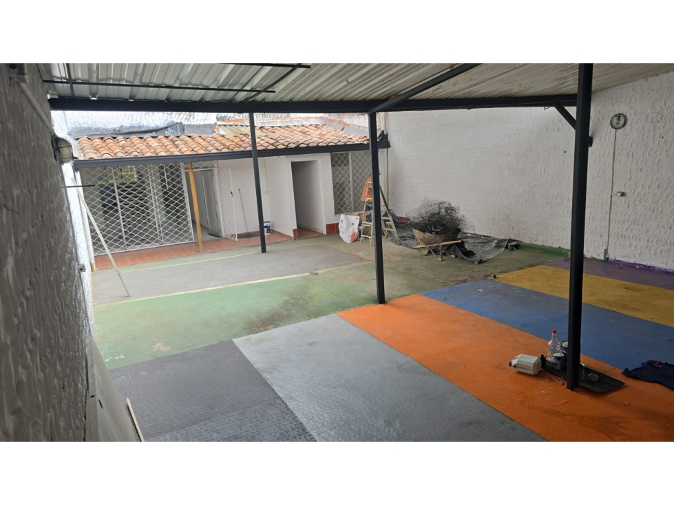 CASA COMERCIAL EN ARRIENDO SECTOR CALASANZ — foto 5