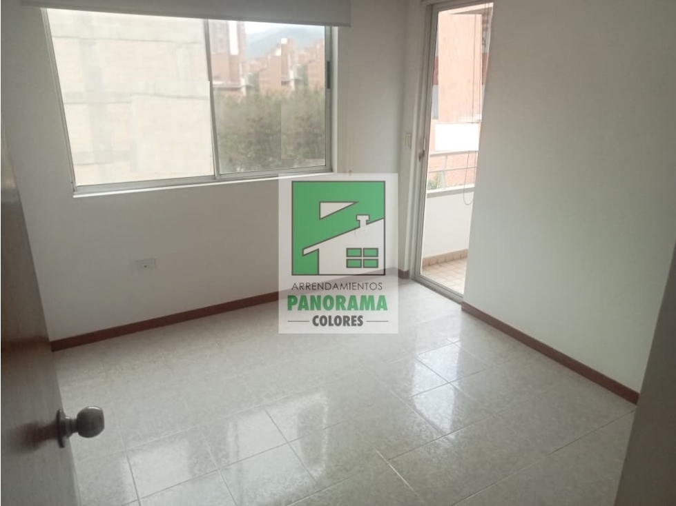 APARTAESTUDIO EN ARRIENDO SECTOR LAURELES — foto 3