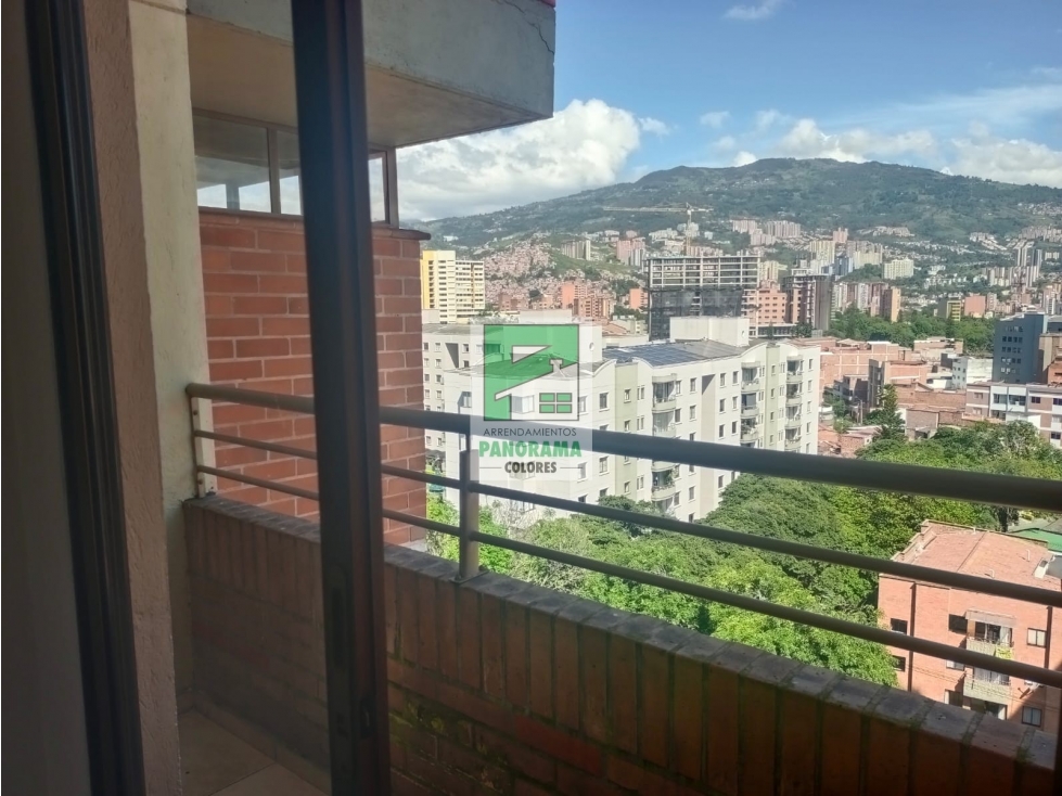 APARTAMENTO EN ARRIENDO SECTOR LAURELES — foto 3