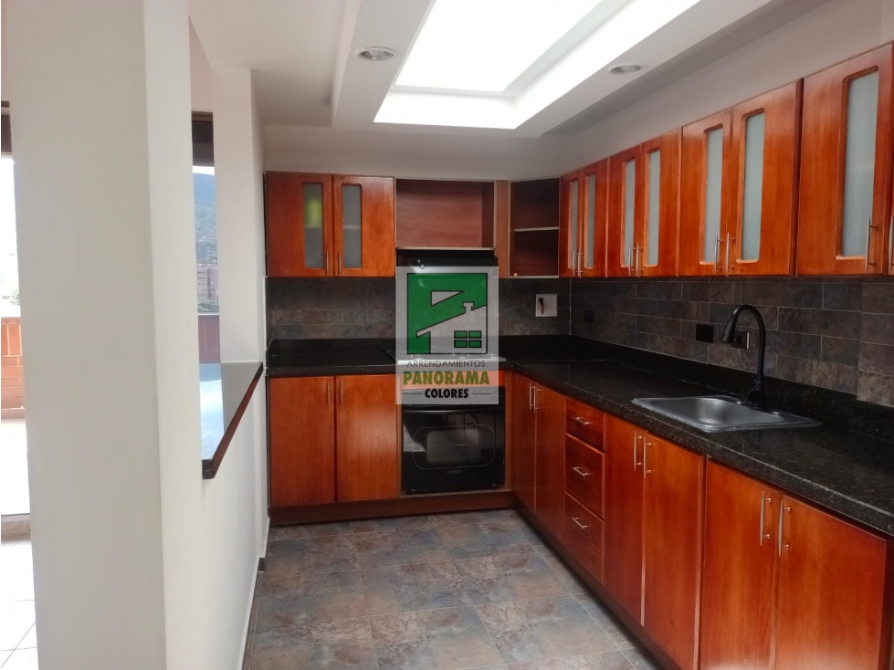 APARTAMENTO EN ARRIENDO SECTOR LAURELES