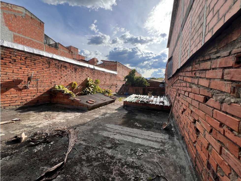 CASA LOTE EN VENTA SECTOR BUENOS AIRES — foto 2