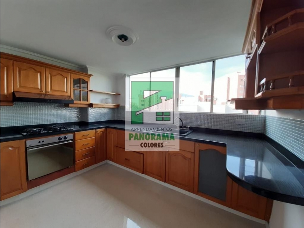 APARTAMENTO EN ARRIENDO SECTOR LAURELES — foto 6