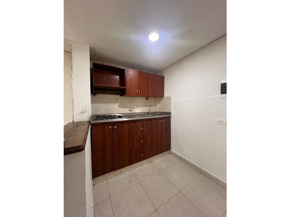 APARTAMENTO EN ARRIENDO SECTOR MANRIQUE